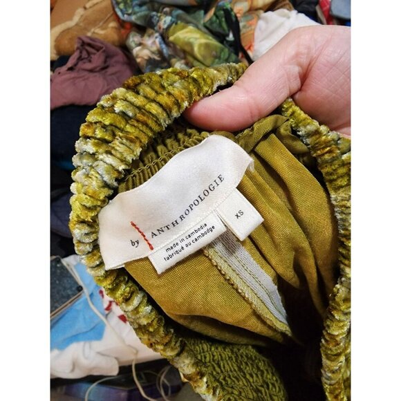 Anthropologie Gloria Velvet Joggers Size XS Chartreuse Gold Floral - Picture 3 of 5